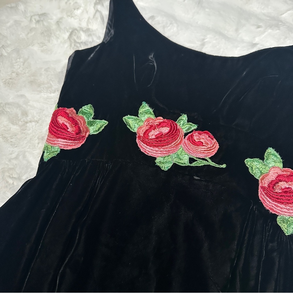 1970s Velvet Dress - Picture 9 of 12